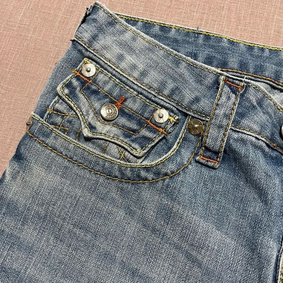 Vintage Y2k True Religion Billy Ripped Jean Shorts Teens size 16 women’s size 28 - Picture 2 of 7